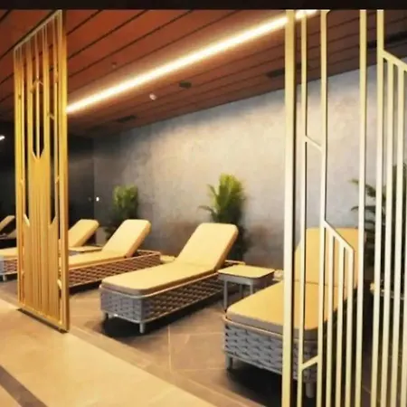 Apartament A Luxurious 1+1 Apt At Sinpas Queen Bomonti F-16