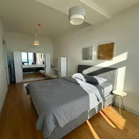 A Luxurious 1+1 Apt At Sinpas Queen Bomonti F-16 Apartament